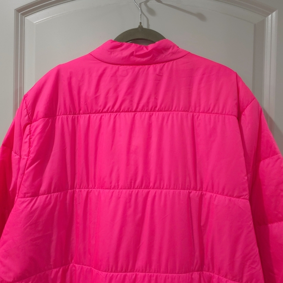 Torrid Hot Pink Happy Camper Fleece Pullover Quilted Jacket, Size 2, 2x - Picture 9 of 16